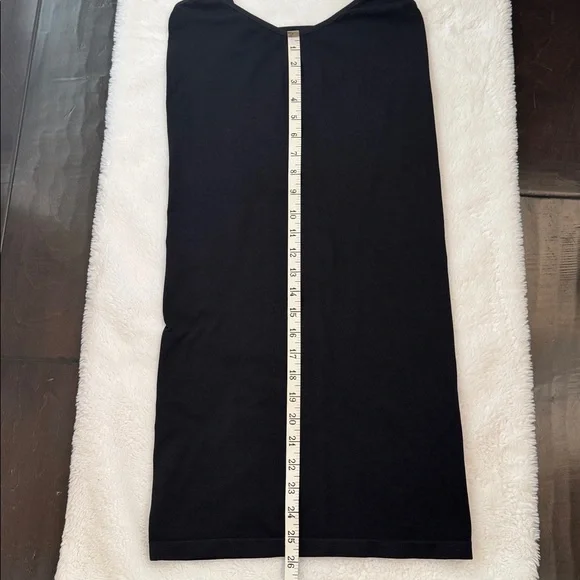 NWT Free People Black Seamless Mini Slip Size M/L - Picture 6 of 7